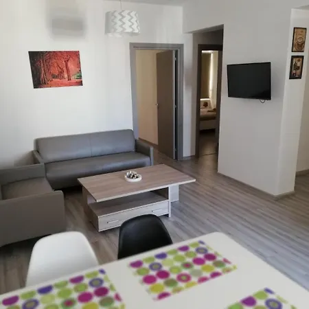 Amazing City Center شقة لارنكا